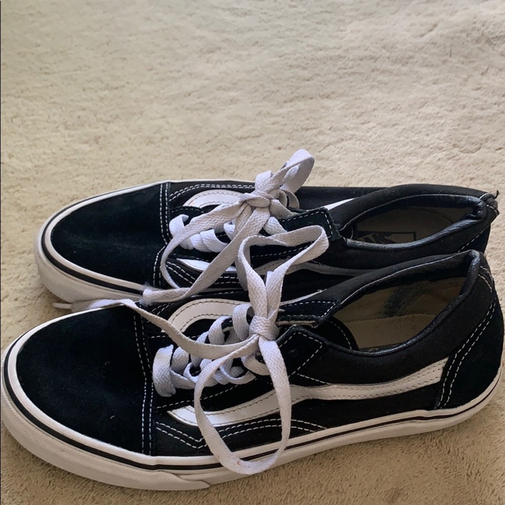 Black vans